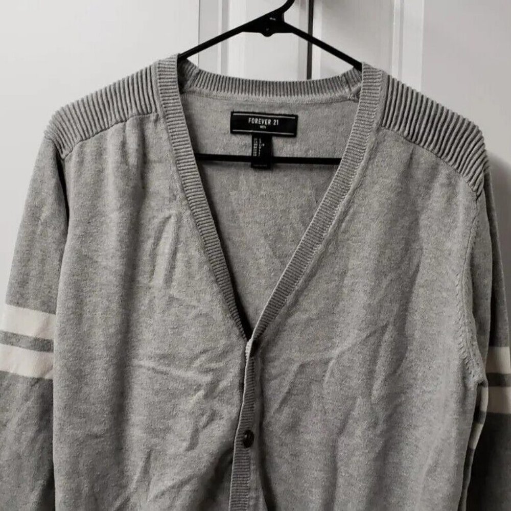 Forever 21 Men's Cardigan Sweater  Size: Large  Button Up - Picture 2 of 12